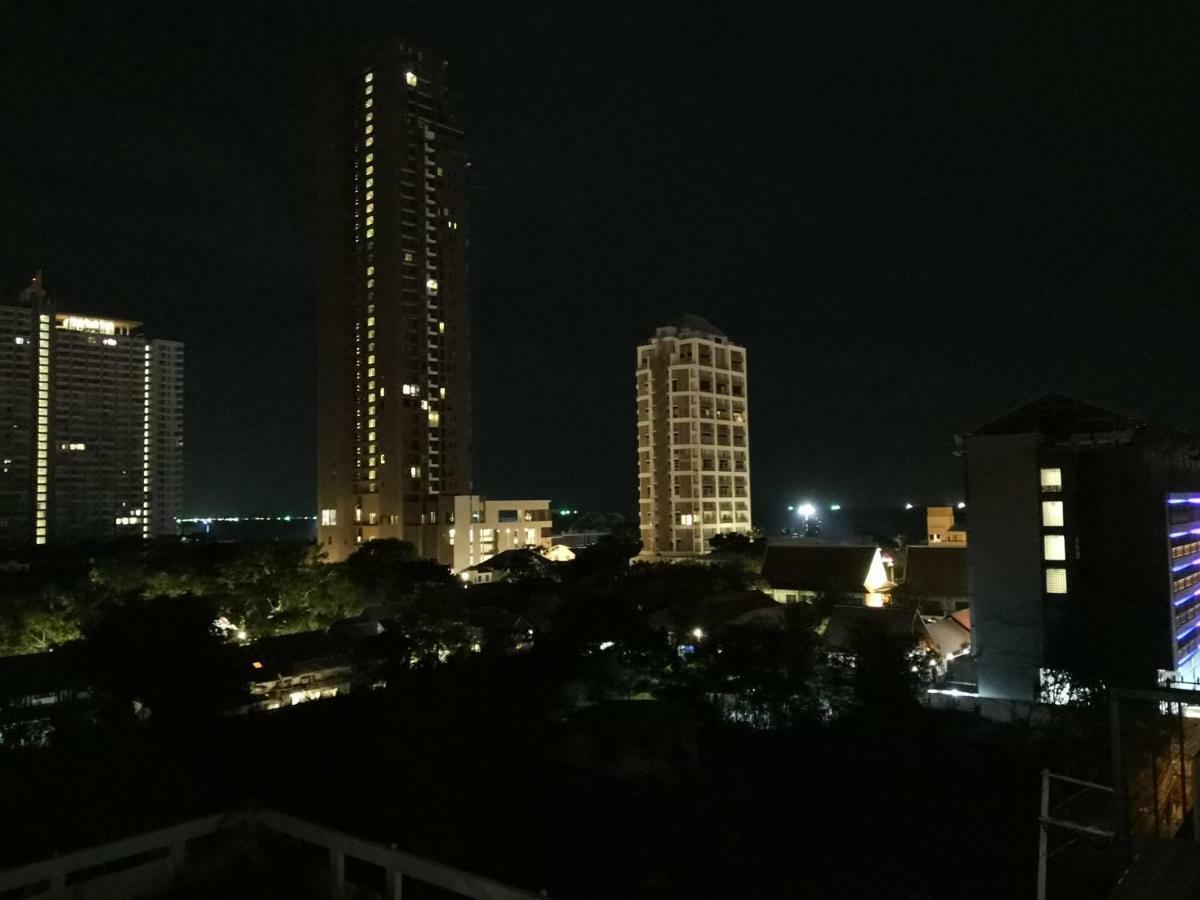 Trio Gems Condo Pattaya, Thailand Jomtien Beach Exterior foto
